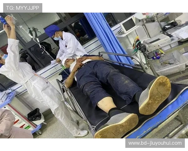 临朐足球队外出途中遭遇严重车祸多人伤亡引社会各界深切关注